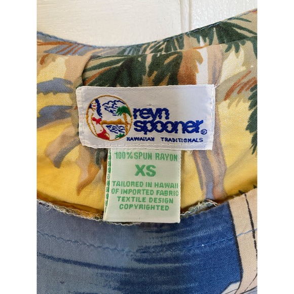 Vintage Reyn Spooner Hawaiian Shift Dress, Tourist TPA Airline Print, size XS-S - Picture 4 of 12